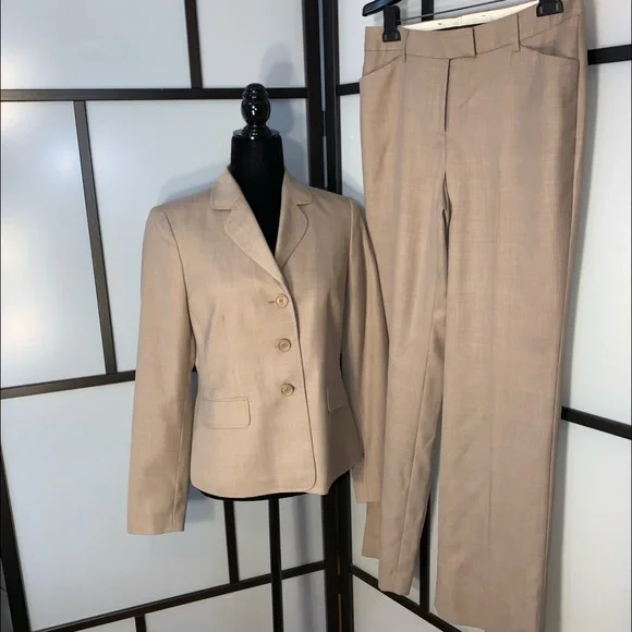 🆕NWOT Anne Klein 2 Piece Pant Suit - Picture 3 of 14